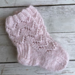 Villased sokid beebile 13 cm
